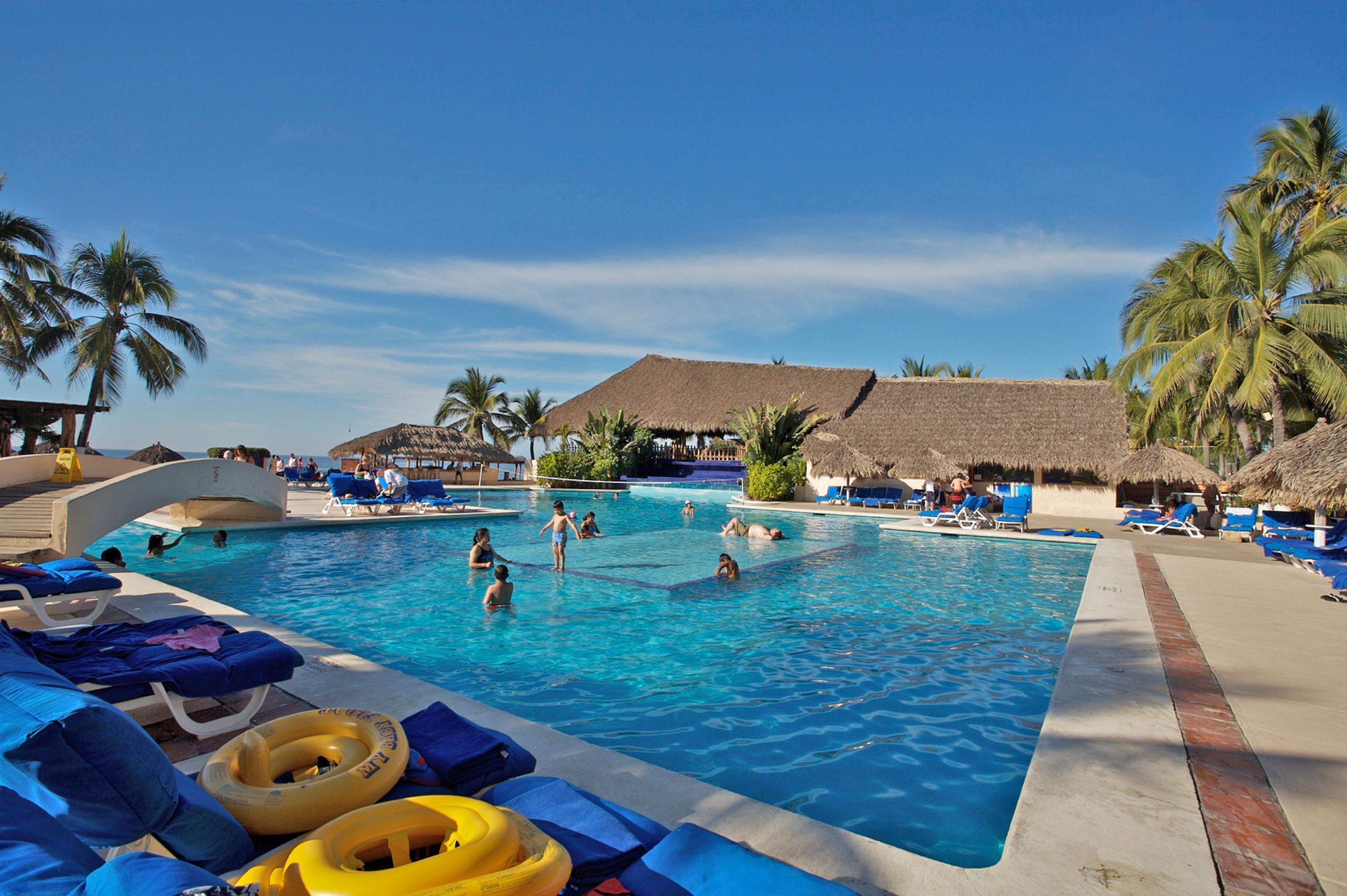 Park Royal 4*