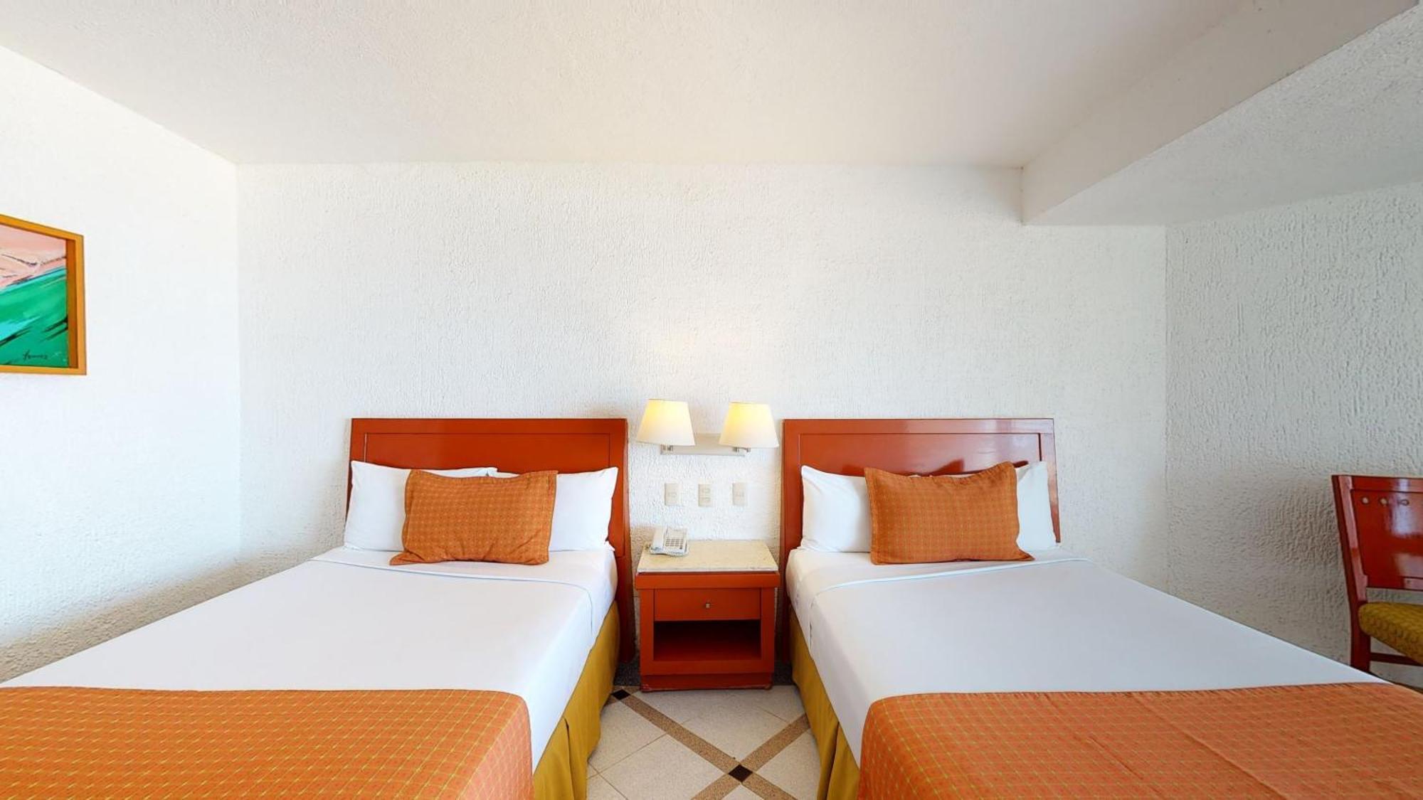 Park Royal Resort 4*